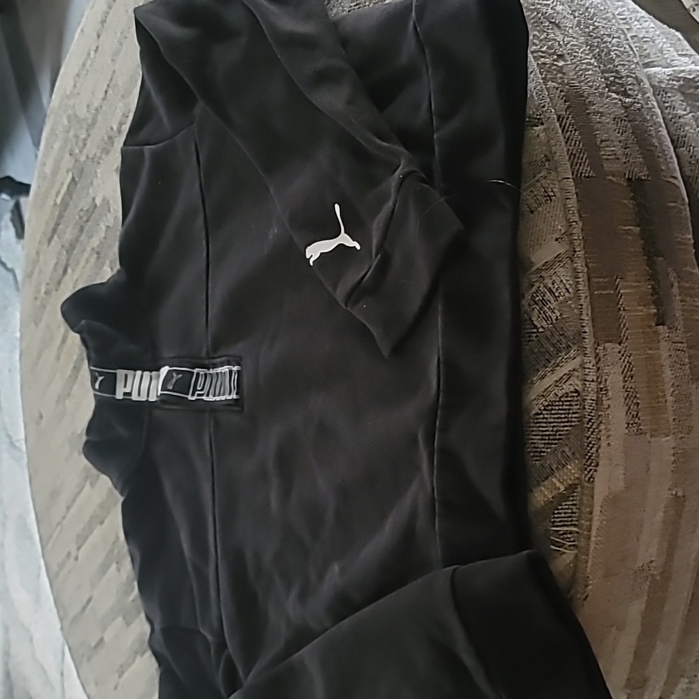 PUMA SWEATSHIRT